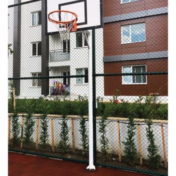 Basketbol Sahası 915