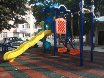 Metal Çocuk Oyun Grubu 911